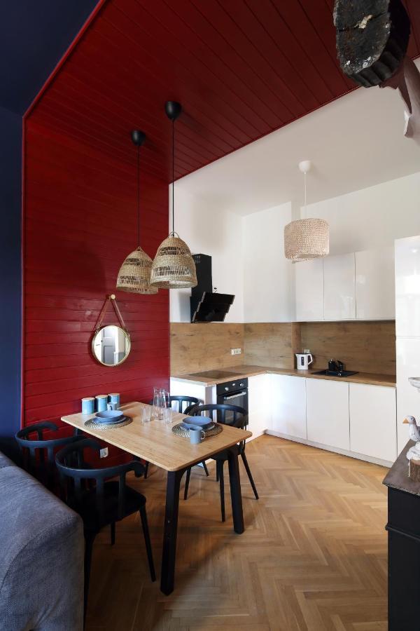 Red & Blue By Oneapartments Sopoty Exteriér fotografie